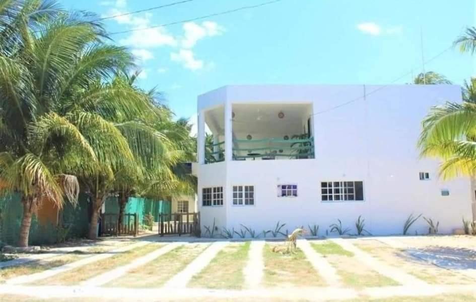 Departamentos Y Habitaciones Sak Naj Telchac Puerto Εξωτερικό φωτογραφία